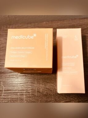 Medicube Peach Collagen Jelly Cream - Hydrating Face Cream